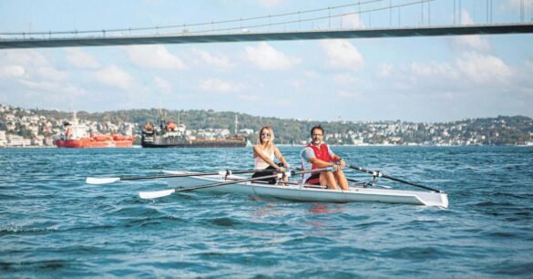 faire du canoe sur le bosphore à istanbul choses insolites à faire turquie